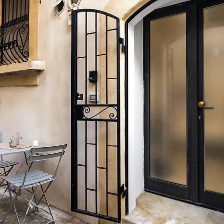 Domus Olea - Modern And Wi-fi Apartamento *